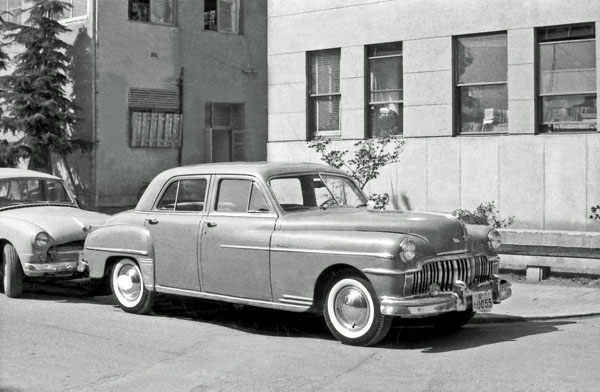 49-1 026-14 1949 Desoto Custom.jpg